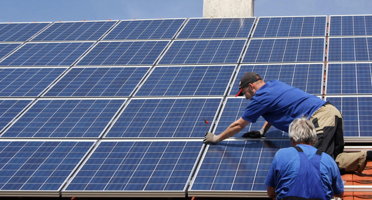 Installation einer Photovoltaikanlage